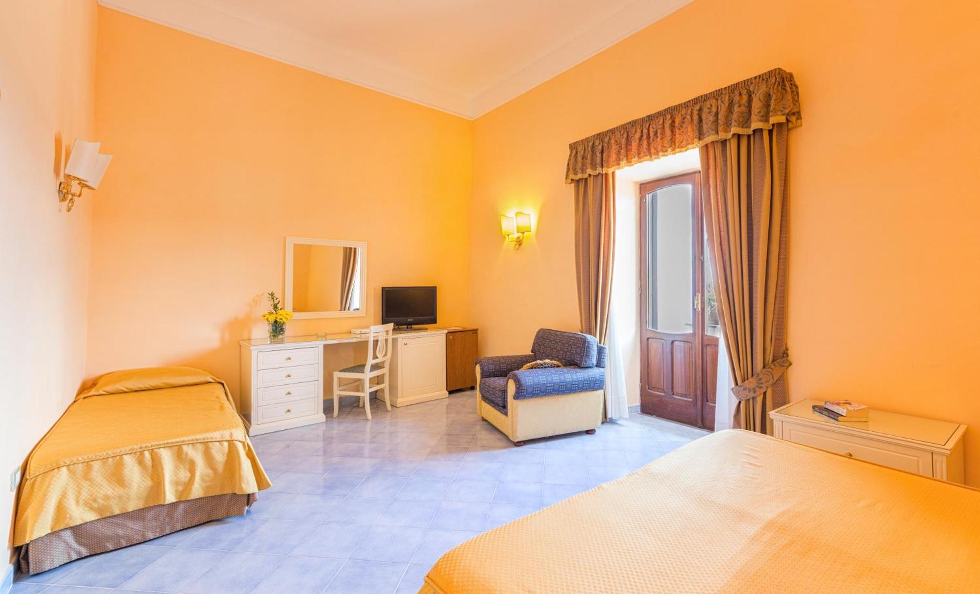 Jaccarino Hotel SantʼAgata sui Due Golfi