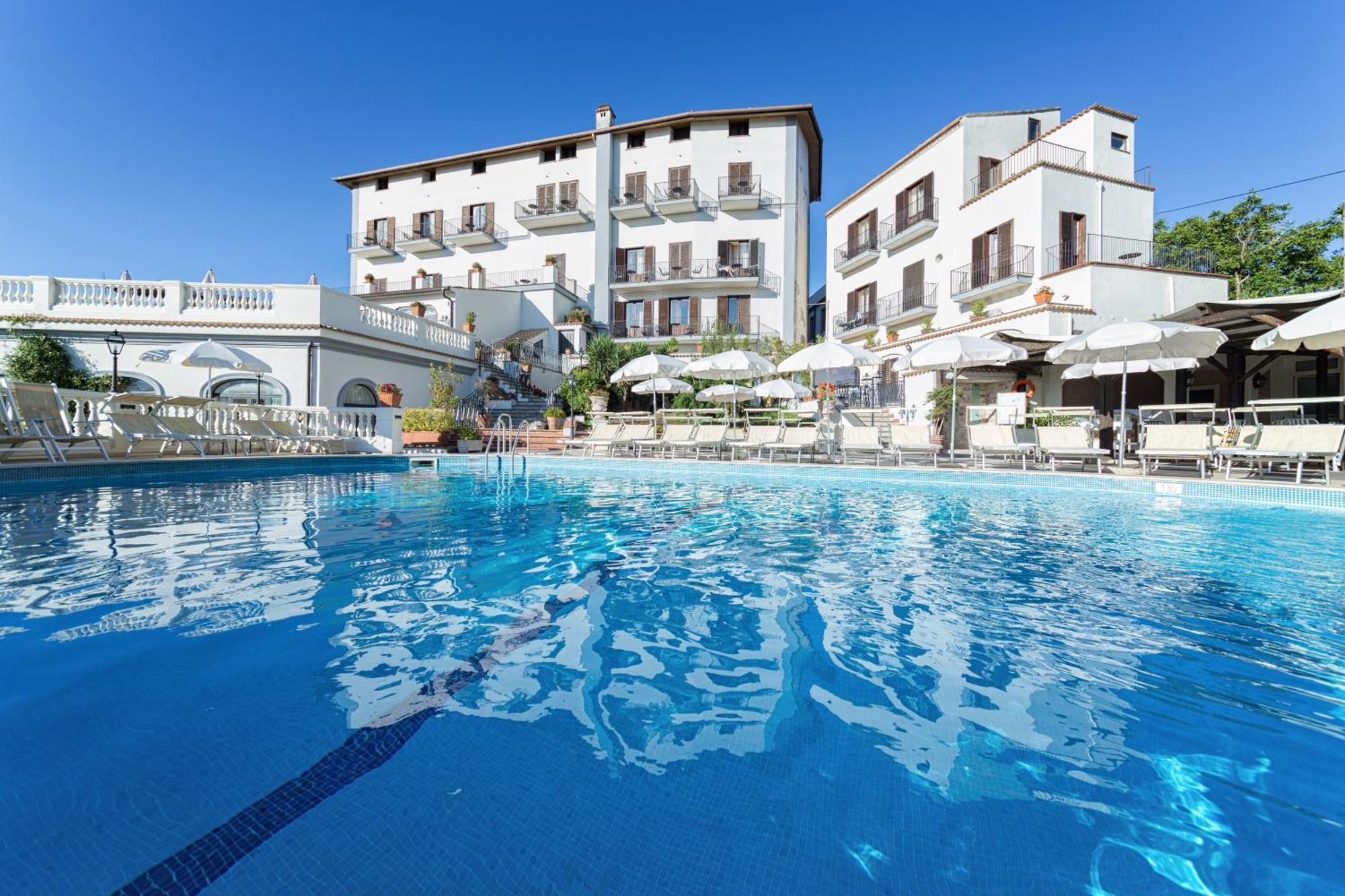 Jaccarino Hotel 4*
