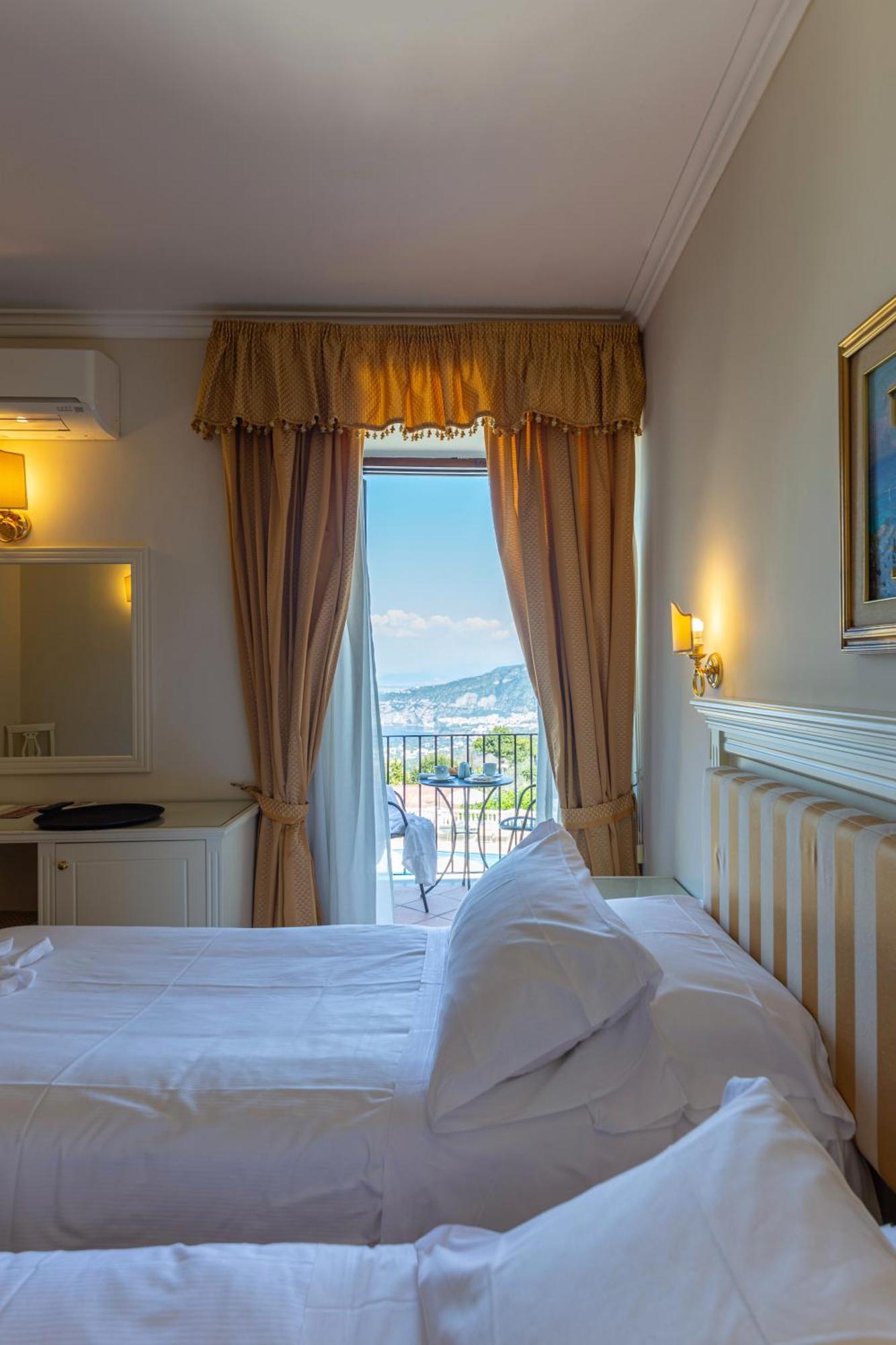 Iaccarino Hotel 4*